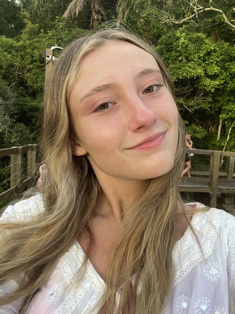 OnlyFans Estell Aily featuring Estell Aily Hot Pics