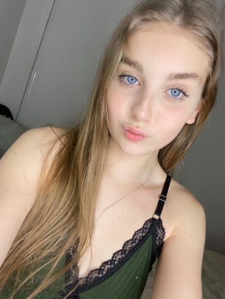 OnlyFans Lil Miss Laura