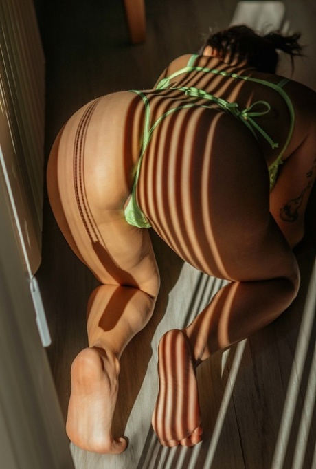 OnlyFans Carly Light