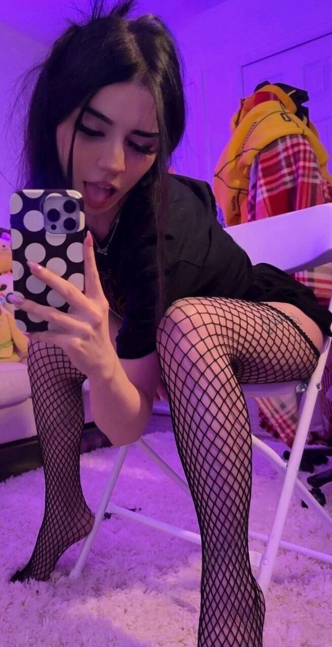 Fotos y videos filtrados sexy de Aviva Sofia Fanfix Paypig