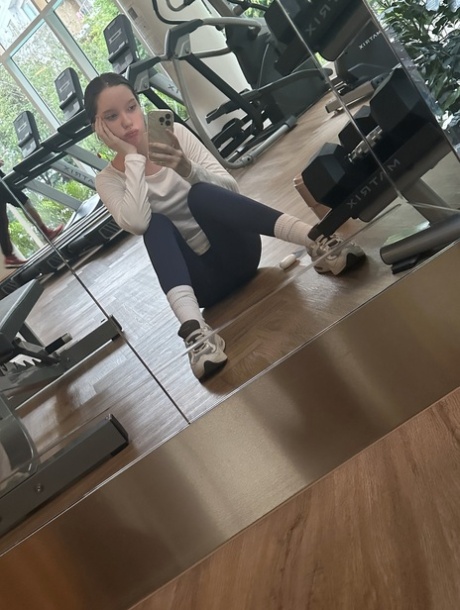 OnlyFans Sweety Nikky Sweety Nikky